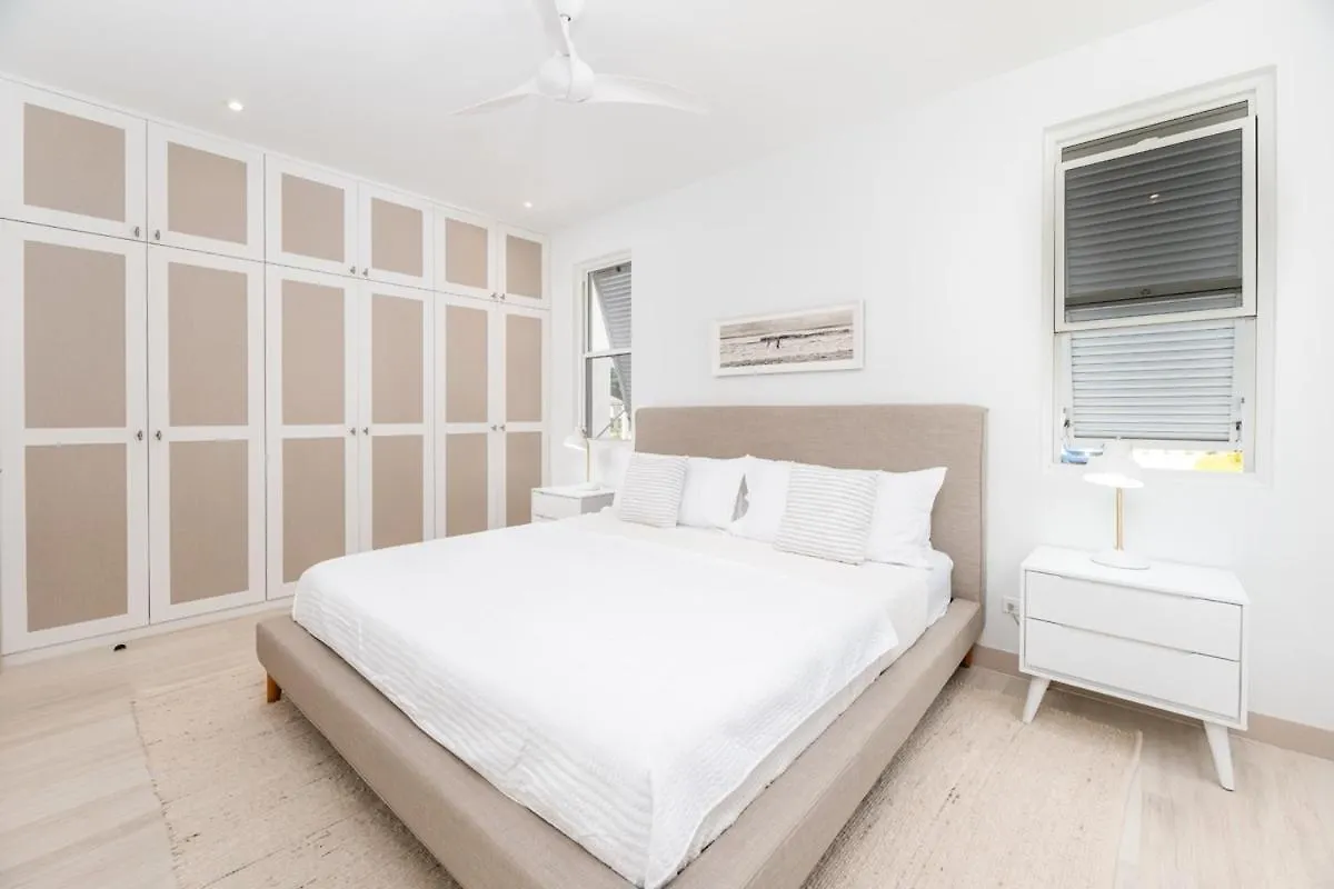 Porters Place 13 Villa Saint James