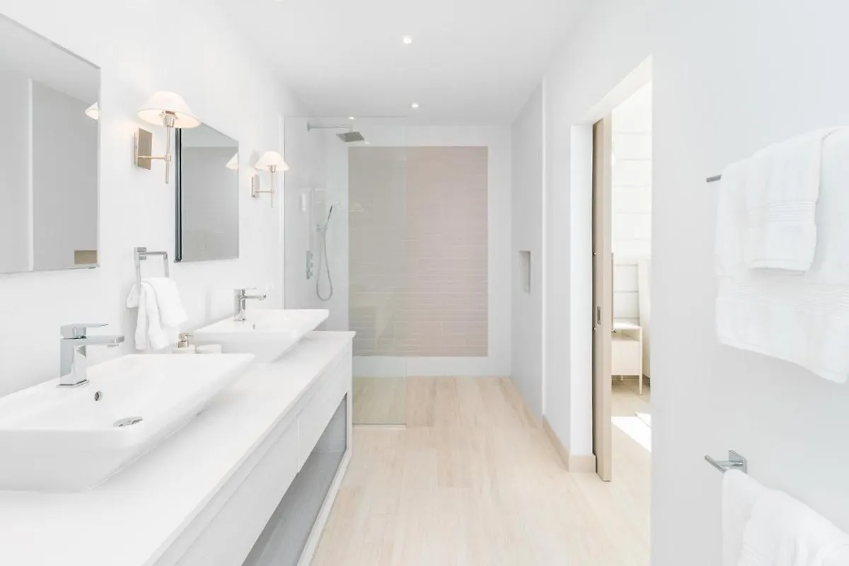 Porters Place 13 Villa Saint James